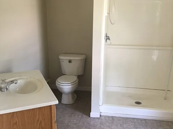 124 2nd Ave SW, 124 2nd Ave SW #1241/2, Watertown, SD 57201