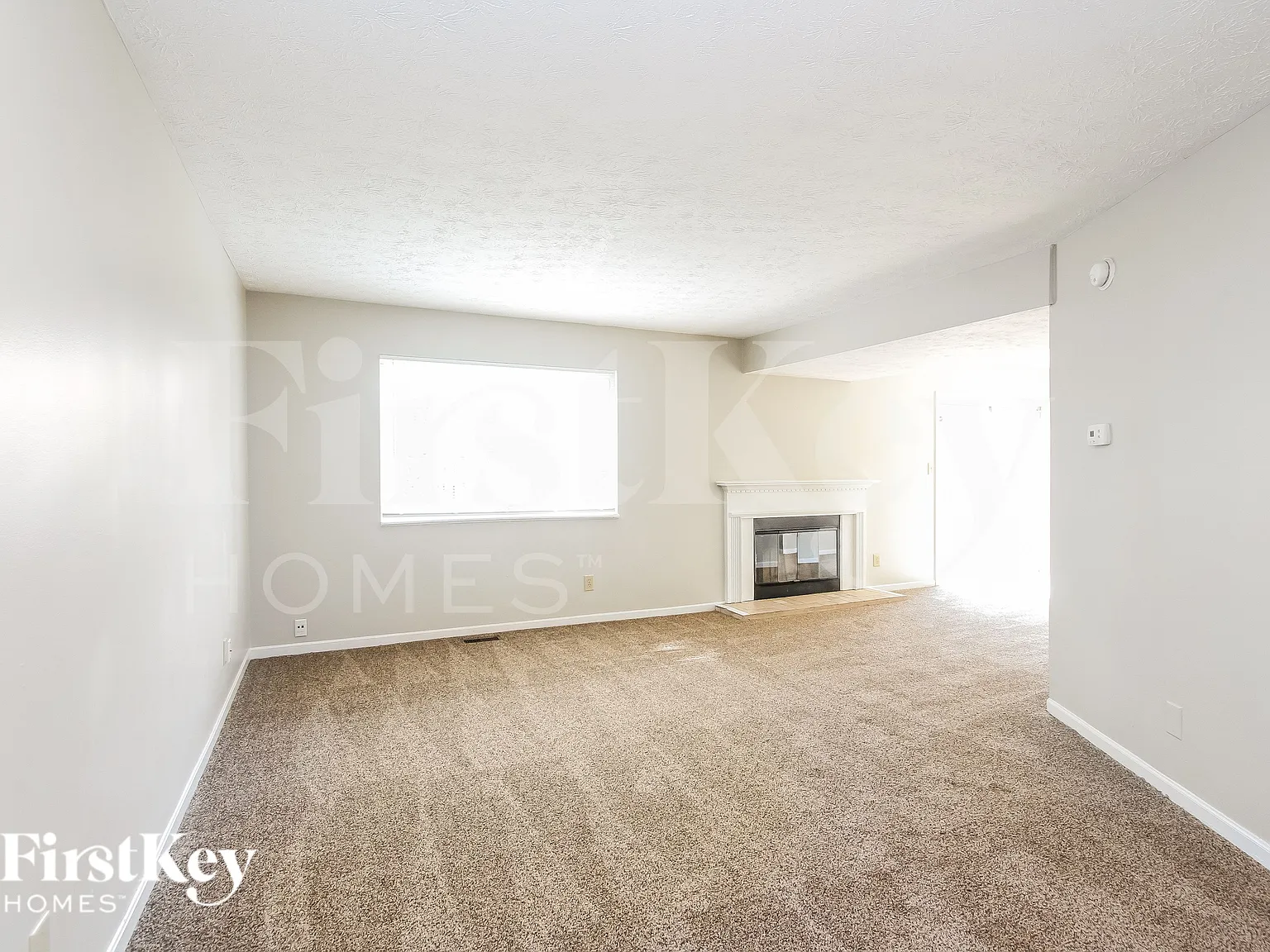 3 bed, 3.0 bath, 1440 sqft, $1,660 — Photo 3