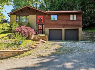 1701 Nutwood Rd, Akron, OH 44305