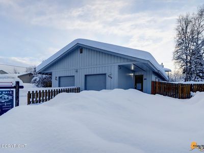 3720 Alexander Ave, Anchorage, AK, 99508