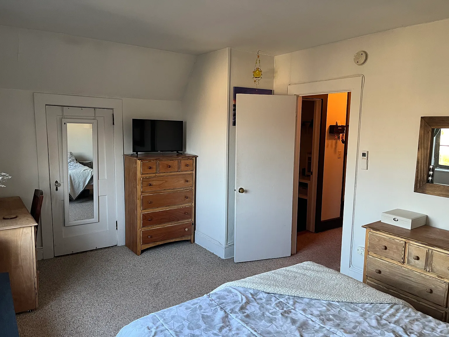 1 bed, $1,800 — Photo 4