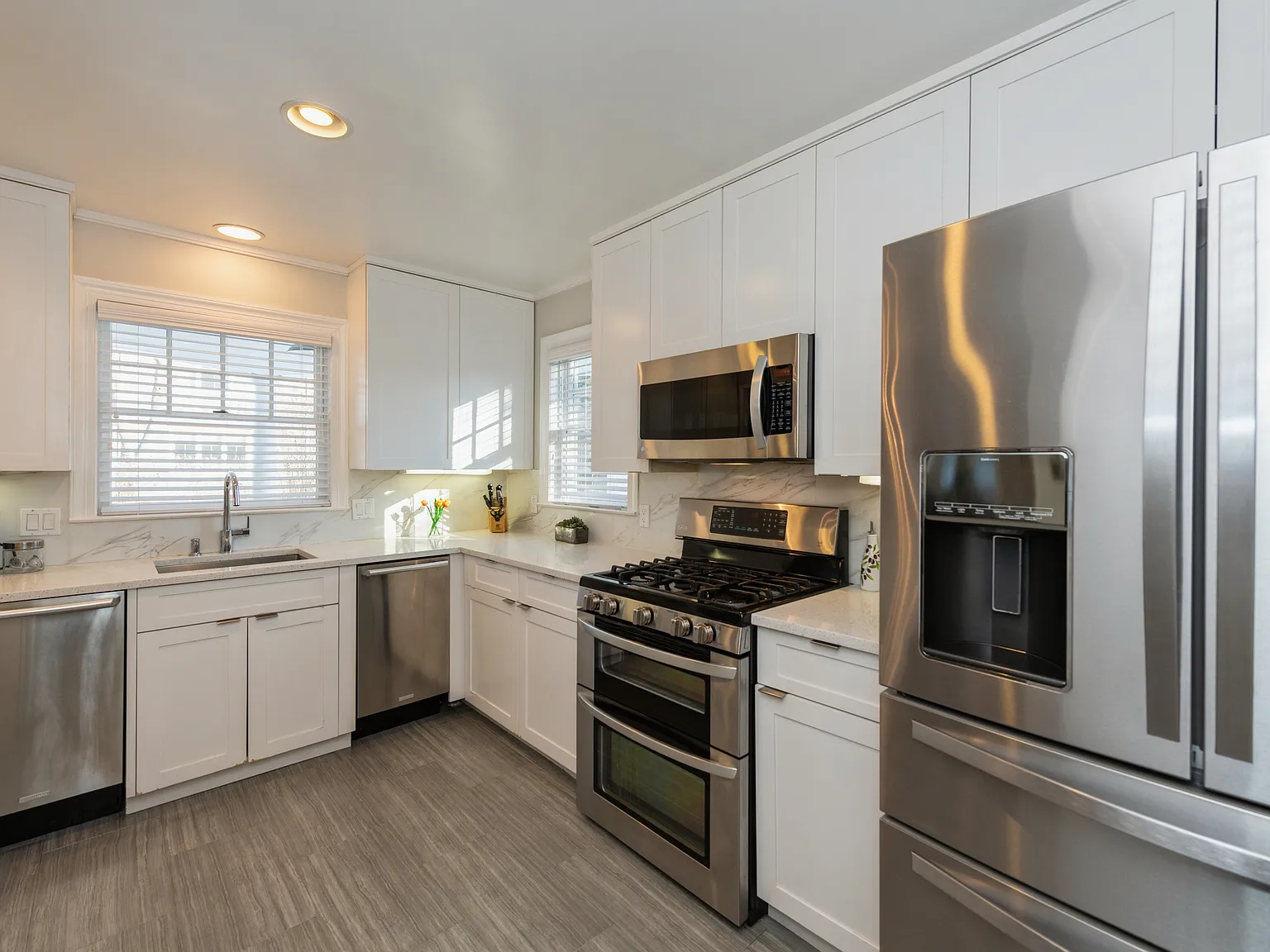 Bay Point Summer rental wiht Pool — Photo 4