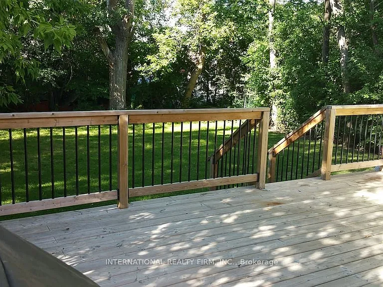 216 Bogert Ave #MAIN HOUSE — Photo 22
