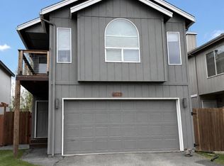 4033 Sycamore Loop, Anchorage, AK 99519