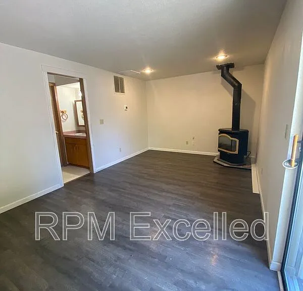 6135 36th St SE — Photo 14