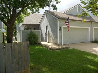 1050 N Bayshore Dr, Wichita, KS 67212