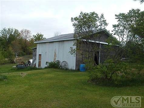 2nd image of 17648 Pierce Rd