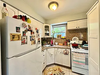 Rented by Astoria Realty