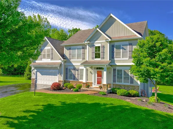 854 Esjay Dr, Victor, NY 14564