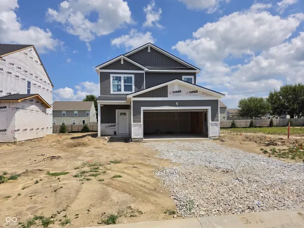 3889 Riverstone Dr, Whitestown, IN 46075