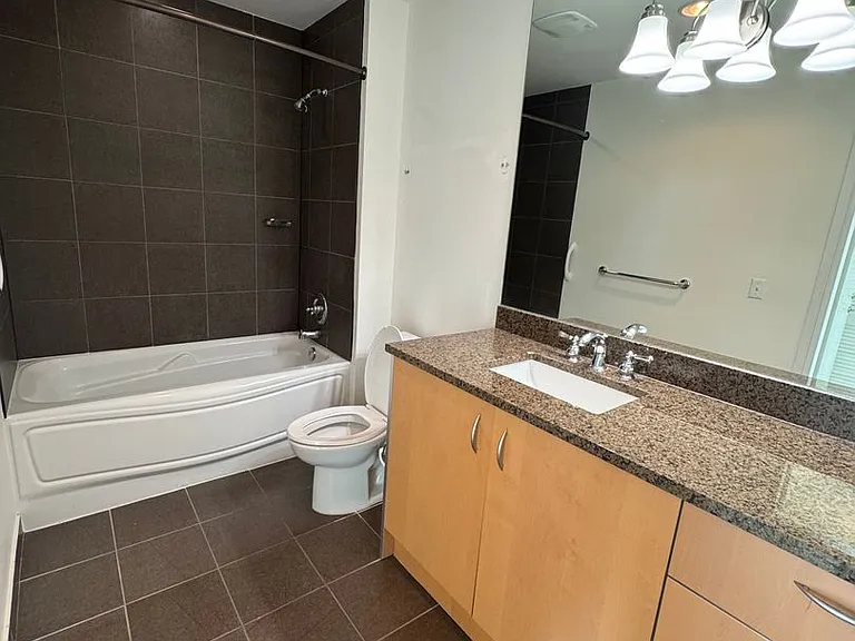 300 S Biscayne Blvd #3212 — Photo 8