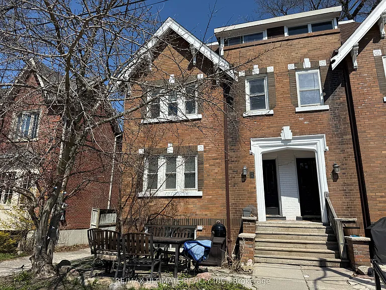 8 Avion Ave #5 — Photo 2