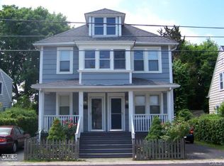 510 Riverside Dr, Fairfield, CT 06824