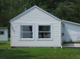 6084 Beach Rd, Port Hope, MI 48468