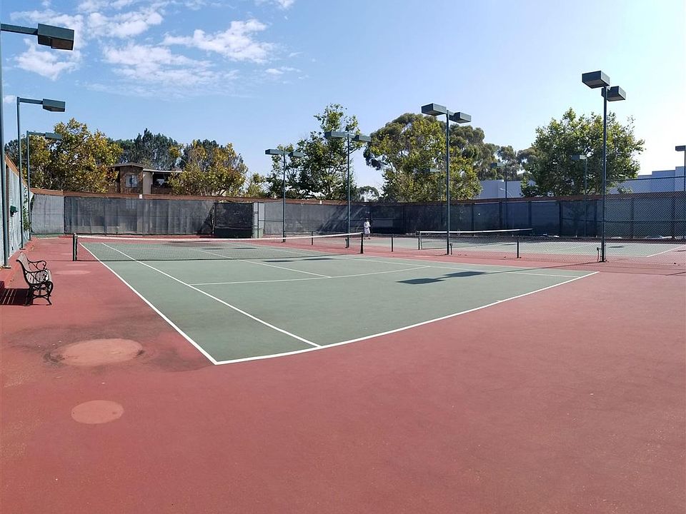 2nd image of 8850 Villa La Jolla Dr