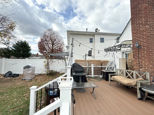 169-20 21st Road image 19 of 27