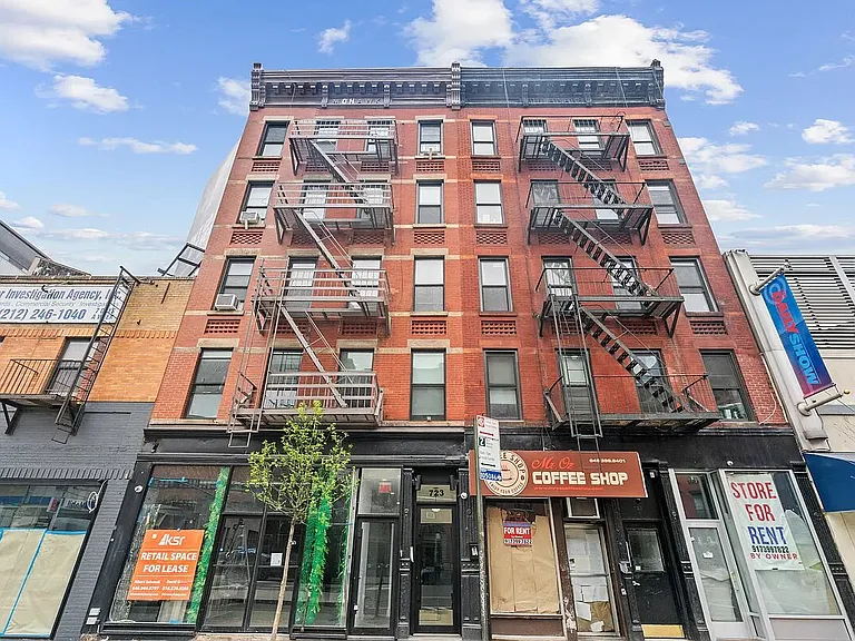 723 11th Ave #4C — Photo 9