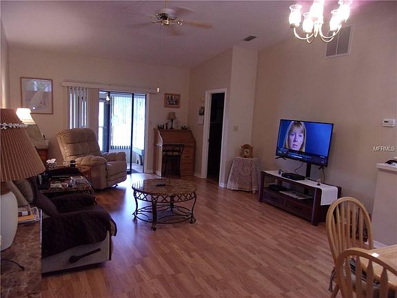 4th image of 6380 Egret Dr APT 32