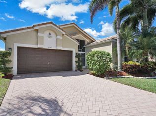 10342 Utopia Cir N, Boynton Beach, FL 33437