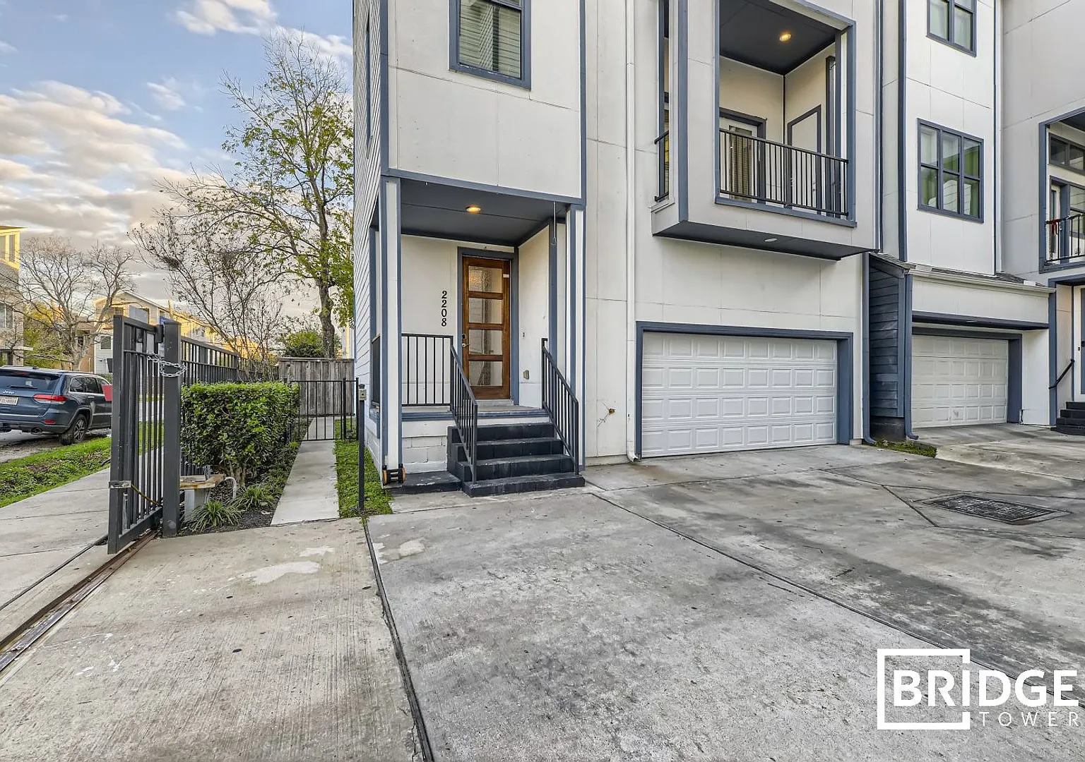 2208 Arabelle St., Houston, TX 77007 — Photo 1