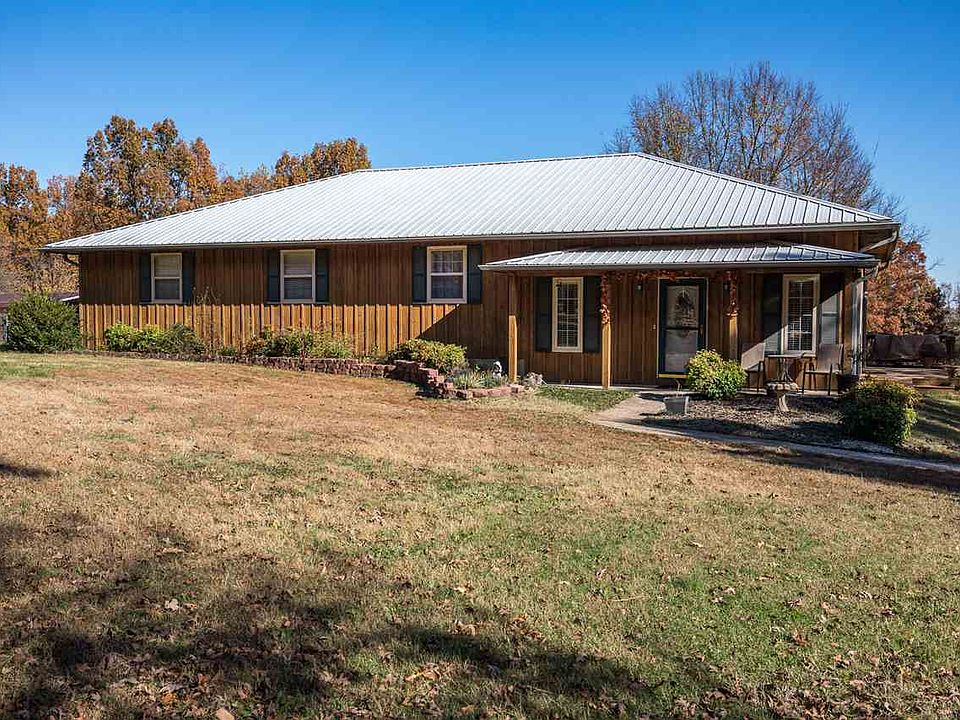 1st image of 1100 County Road 304