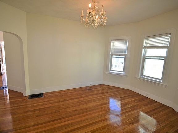 4th image of 57 Judson St #1