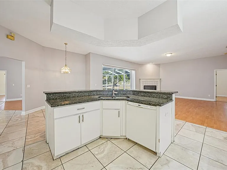 918 Academy Dr — Photo 31