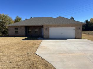 12120 NE Tony Creek Rd, Elgin, OK 73538