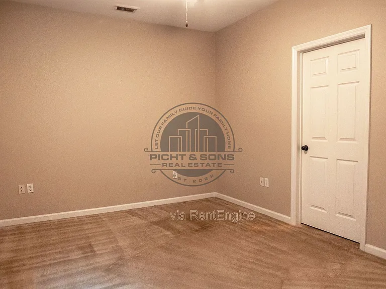 2181 Del Carmel Way — Photo 9