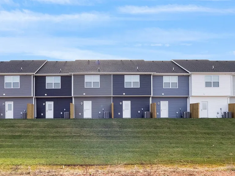 323 Front Ridge Cir — Photo 41