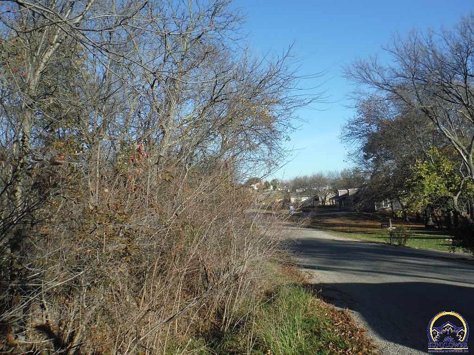 2nd image of 0000 Crescent Rim Dr