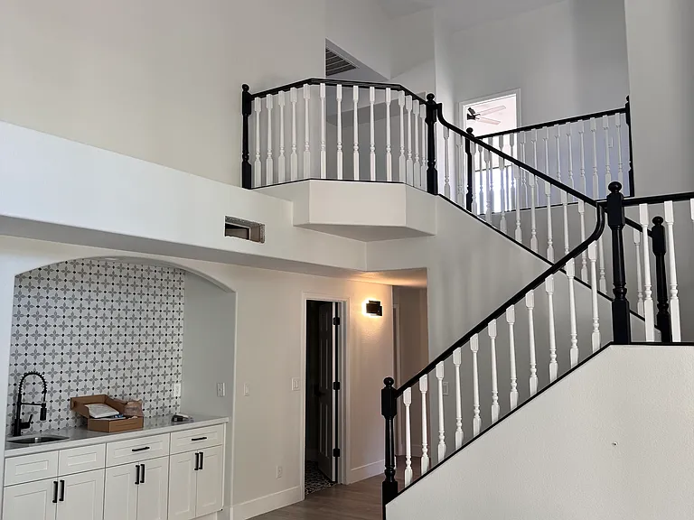 3340 S Oleander Dr — Photo 4