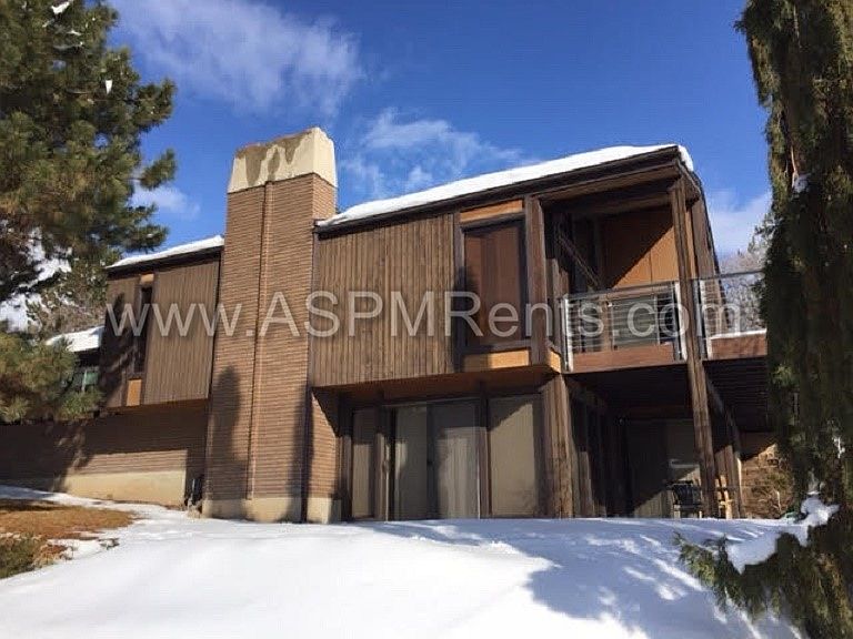 1st image of 992 N Terrace Hills Dr