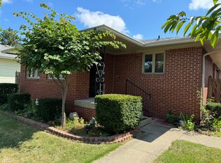 75 N 15th Ave, Beech Grove, IN 46107