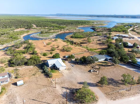 1234 Sky Harbor Dr, Robert Lee, TX 76945