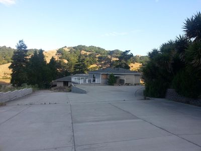 7825 Crow Canyon Rd, Castro Valley, CA, 94552