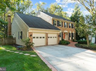 1804 Abbey Oak Dr, Vienna, VA 22182