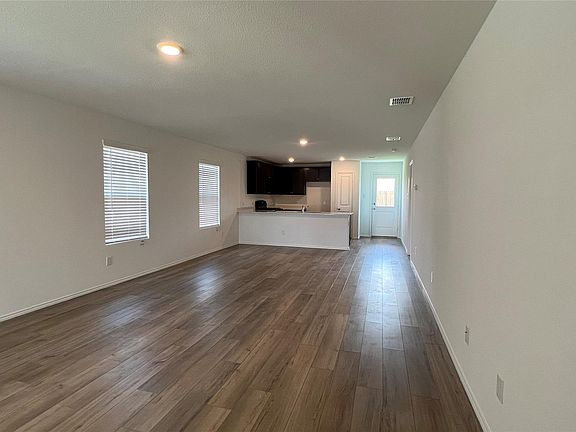 5th image of 7408 Gray Wolf Ln