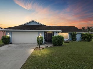 230 SW Inwood Ave, Port Saint Lucie, FL 34984