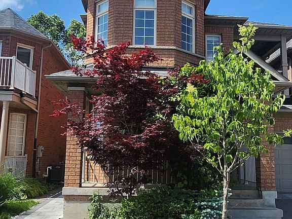 2nd image of 51 Waldron Cres