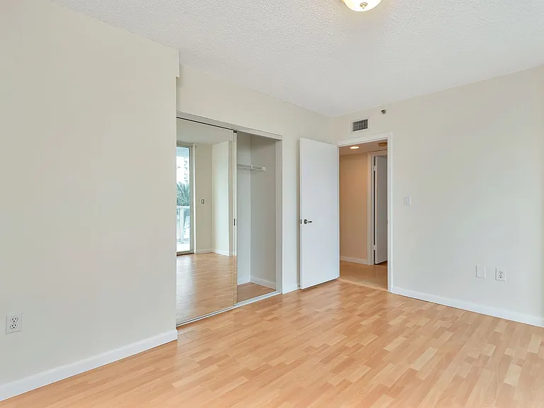 5900 Collins Ave #408-A — Photo 22
