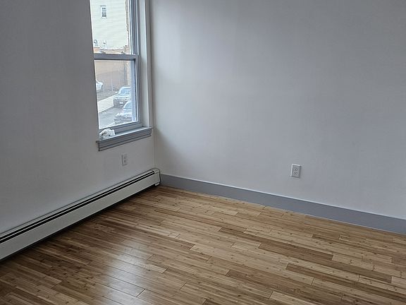 4th image of 177 Ashburton Ave Floor 2