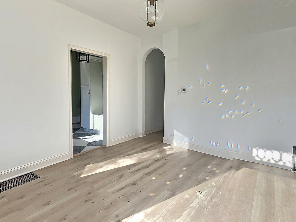 1st image of 712 45th St
