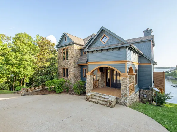 212 Anchor Bay Pt, Savannah, TN 38372