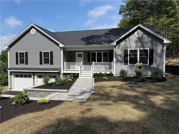 50 Hope Furnace Rd, Coventry, RI 02816
