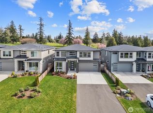 421 Rockefeller Ave, Everett, WA 98201