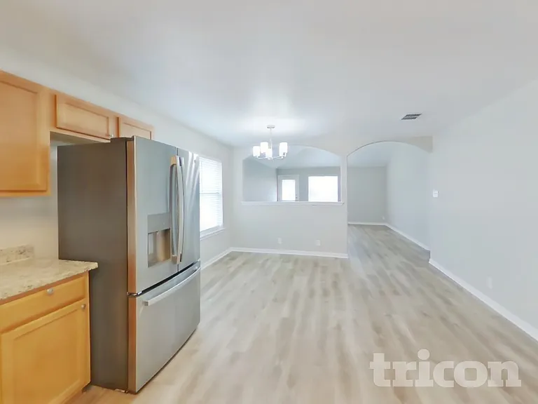 1714 Coxwold Ct — Photo 7
