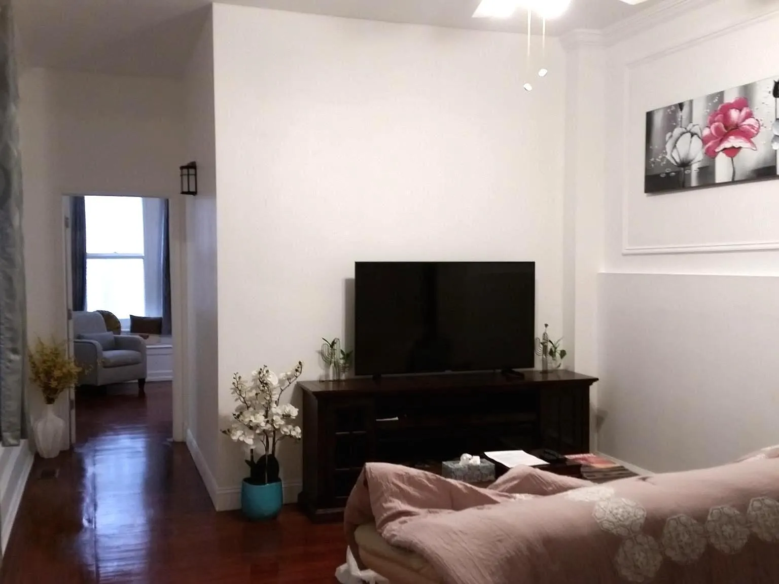 2 bed, 1000 sqft, $3,500 — Photo 1