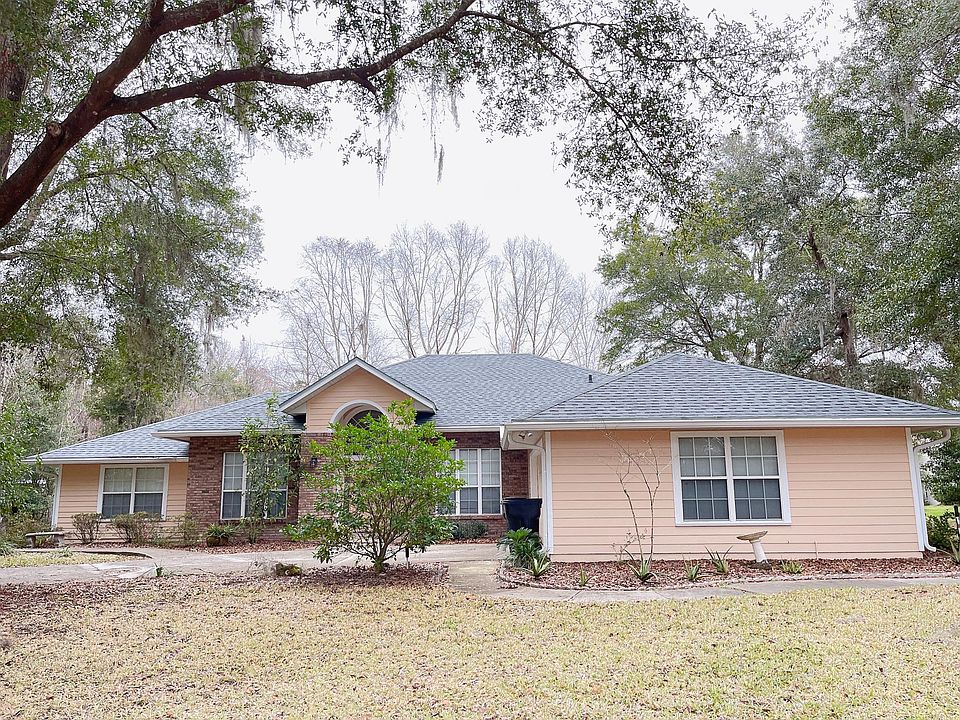 1st image of 4910 NW 71st Pl