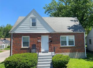 702 Pemberton Pl, Saint Louis, MO